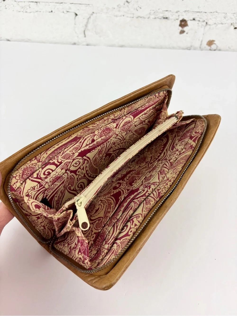 Hobo Eliza Carmel Brown Leather Zip Around Wallet